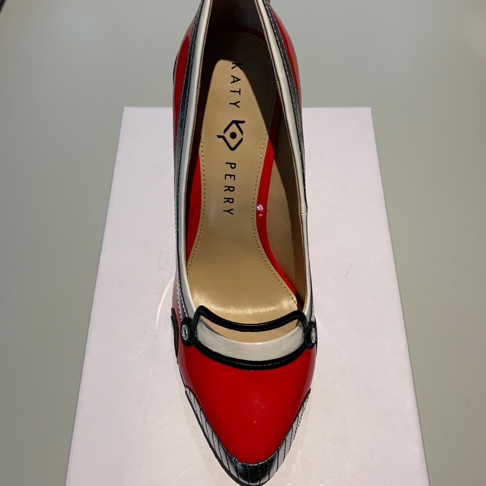 Katy Perry The Thelma Smooth Patent Cherry Red